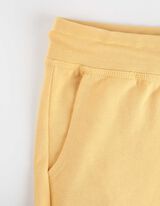 Bermuda hlače  - Kroj Straight Fit - svetlo rumena
