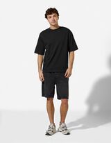 T-Shirt - Oversized Fit - Schwarz