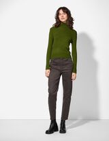 Sweter z dzianiny - golf - zielony