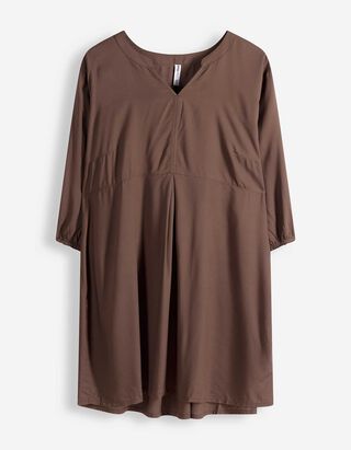 V v&yacute;střih - hneda