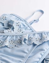 Set aus Bikinitop und Bikinislip - Stickereien - Hellblau
