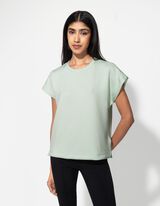 T-s&auml;rk - sisaldab modaali - heleroheline