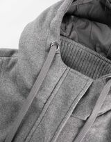 Kab&aacute;t - Gyapj&uacute; megjelen&eacute;s - sz&uuml;rke