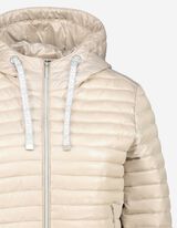 Tepitud jope - vetth&uuml;lgav - beezh