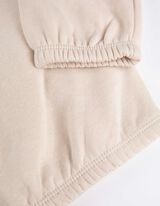 Mikina - Okr&uacute;hly v&yacute;strih - bezova