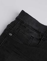 Teksariidest l&uuml;hikesed p&uuml;ksid - reguleeritav &auml;&auml;r - must