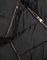 Tepitud jope - &auml;&auml;res pingutusn&ouml;&ouml;r - must