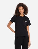 T-s&auml;rk - Ilukivid - must