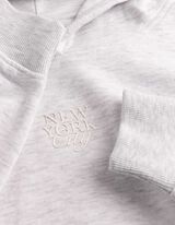 Mikina s kapuc&iacute; - N&aacute;pis - svetle &scaron;ed&aacute;