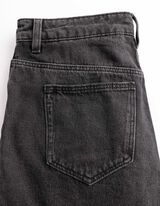 &Scaron;ortky - Klasick&yacute; střih Regular Fit - cern&aacute;