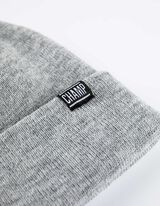 Kötött sapka - Hajtóka - vilagos szurke