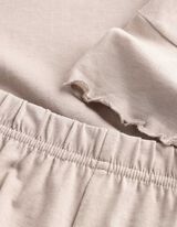 Pyžamov&yacute; set trička a &scaron;ortek - Jednobarevn&eacute; - b&eacute;žov&aacute;