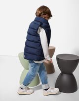 Prešívaná vesta - Aplikácia - tmavomodra