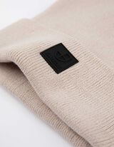 Čepice - Ohrnutý lem - béžová