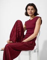 Ujjatlan felső - Fodrok - m&eacute;lyv&ouml;r&ouml;s