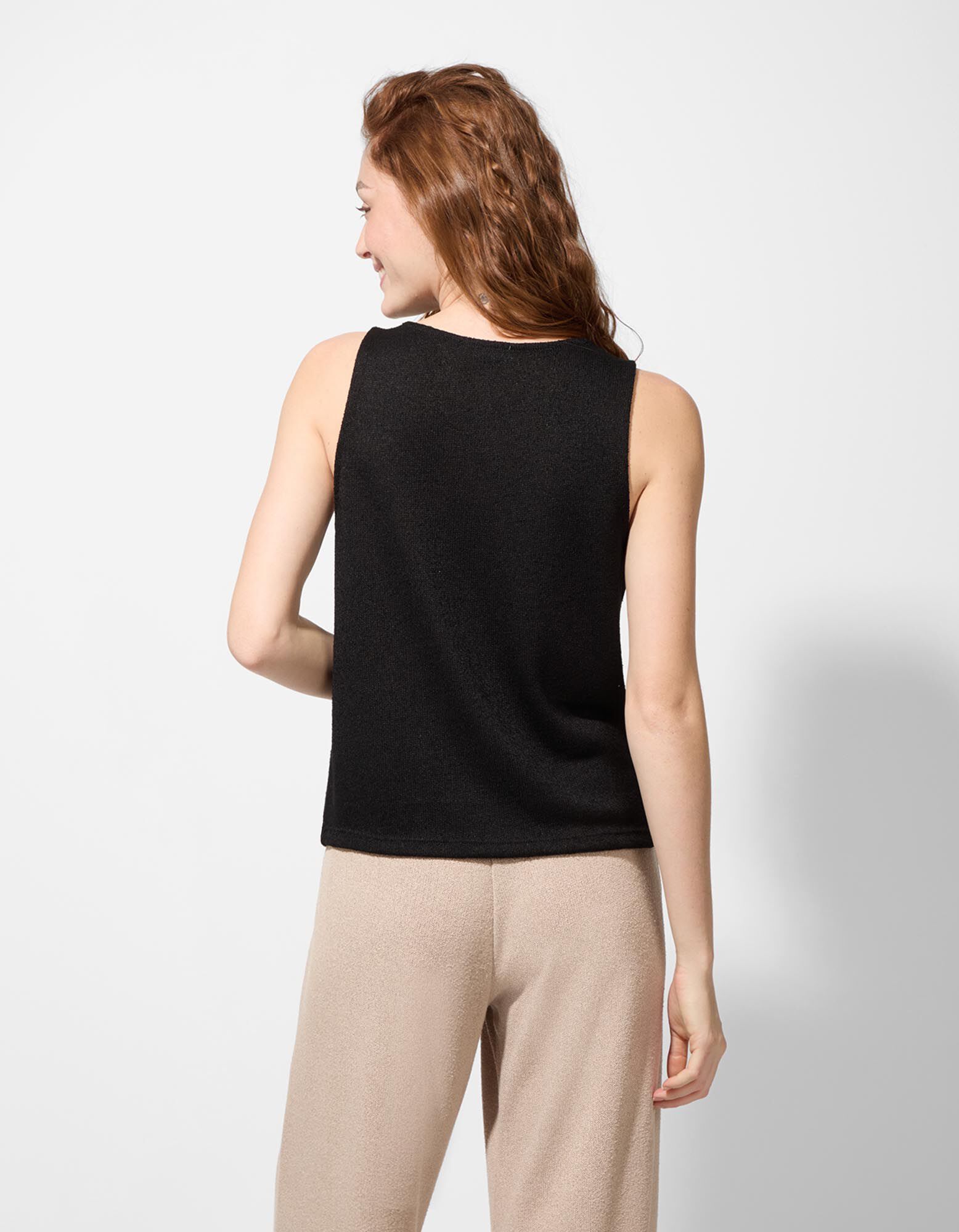 Gebreide top - Knoopsluiting - Zwart