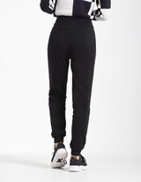 &Scaron;portne hlače - Vrvica - crna