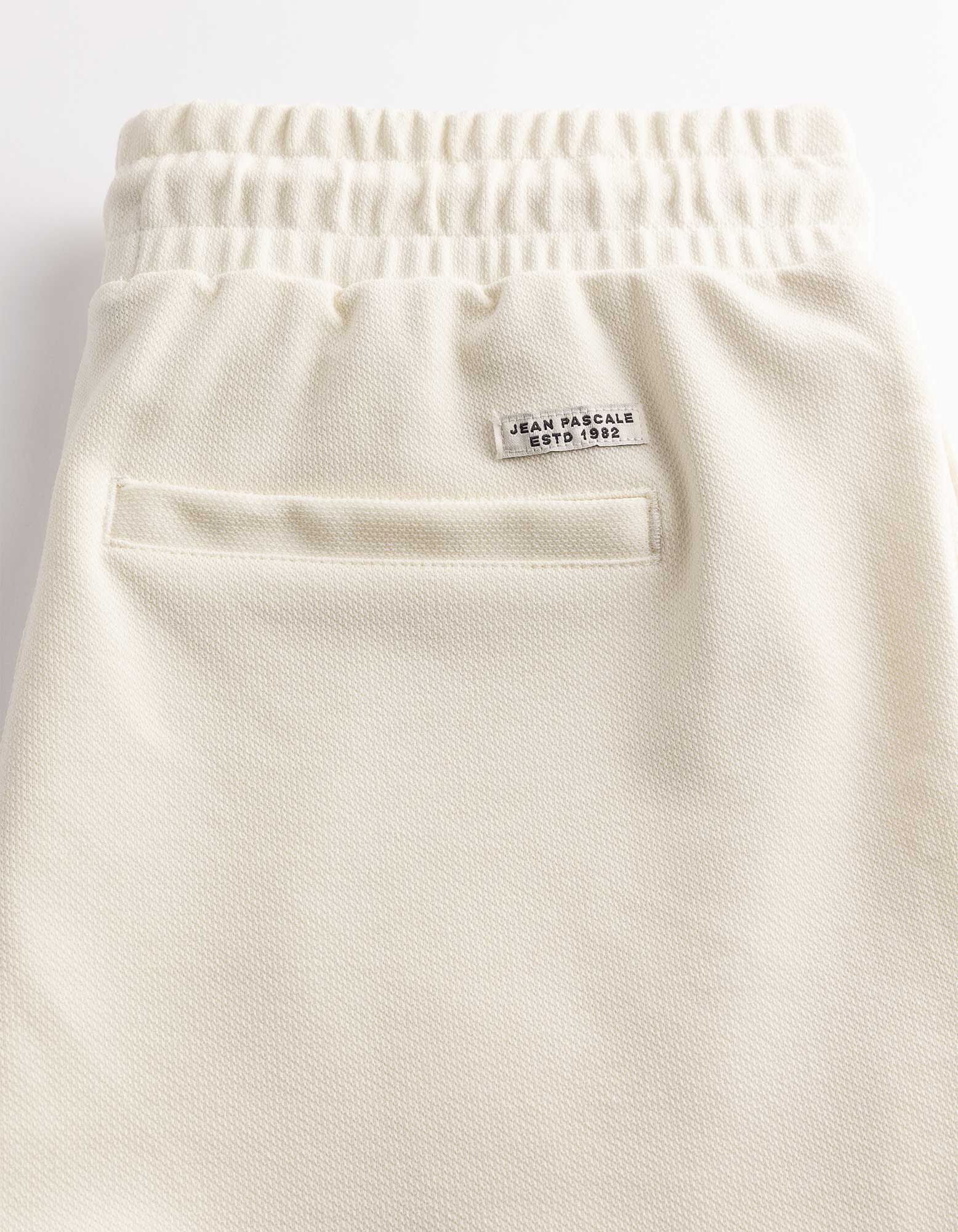 Short - Piqu&eacute; - Blanc cass&eacute;