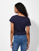 Tričko - Vzor po cel&eacute; plo&scaron;e - tmave modra