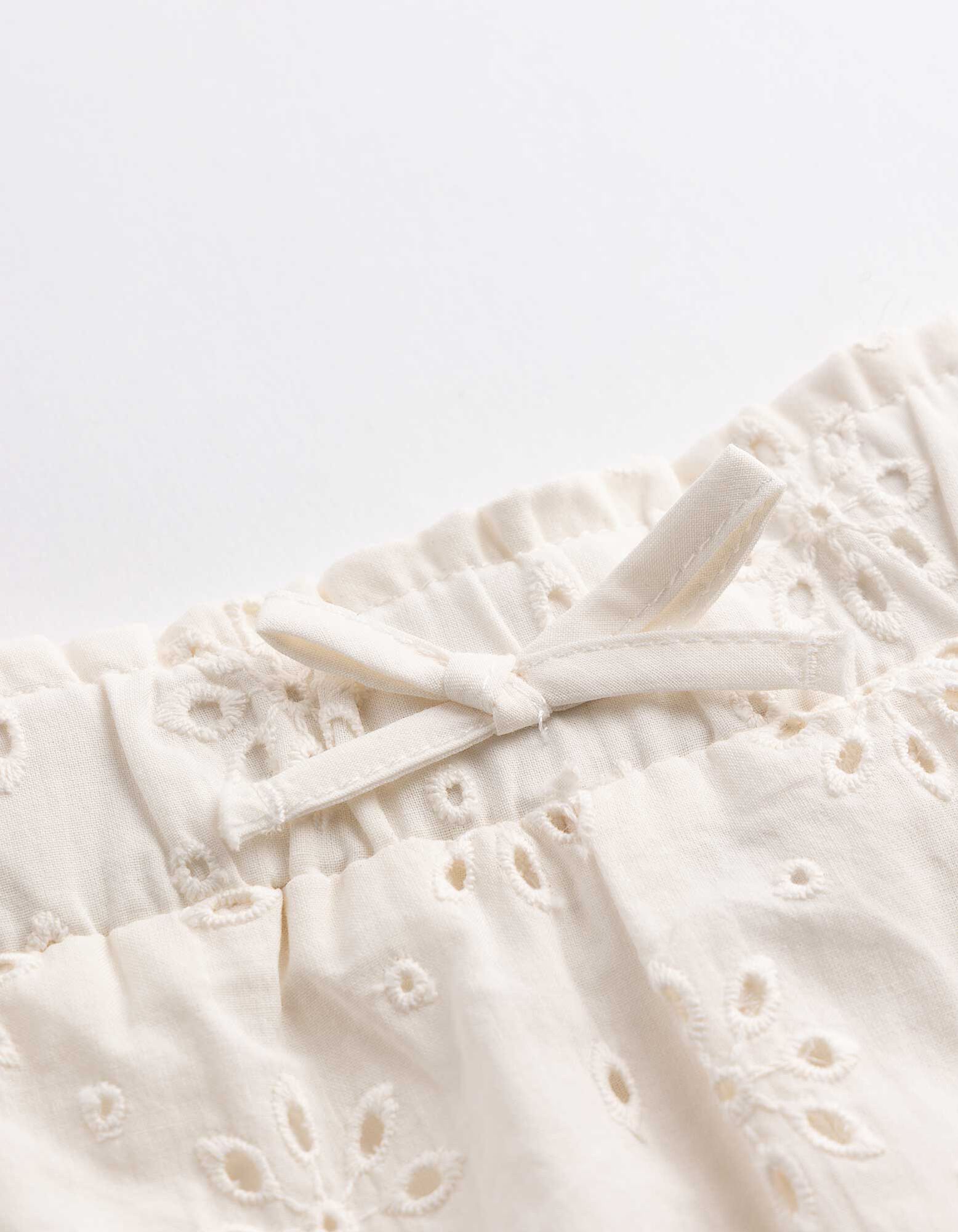 Shorts - Lochspitze - Off-White