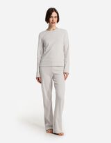 Pyžamový komplet pozostávajúci z trička s dlhým rukávom a nohavíc - bezova