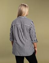 Košeľová blúzka - Okrúhly výstrih s gombíkovou légou - cierna