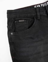 Straight model - crno