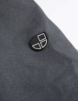 Dzseki - Softshell - s&ouml;t&eacute;tsz&uuml;rke