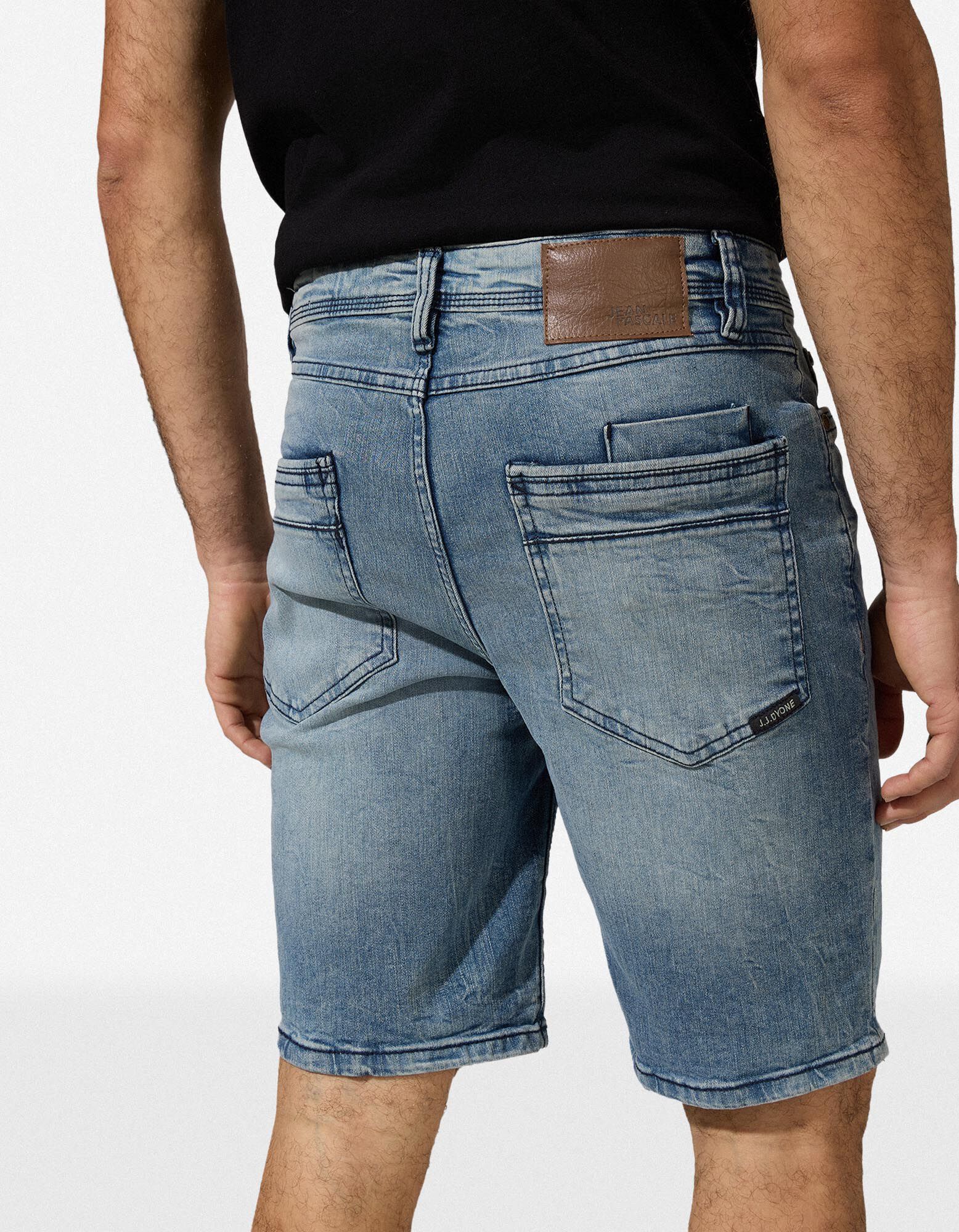 Short en jean - effet d&eacute;lav&eacute; - Bleu