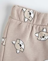 Sweatshirt és nadrág szett - Elszórt nyomott minta - bézs