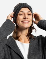 Fejp&aacute;nt - k&aacute;belk&ouml;t&eacute;s - s&ouml;t&eacute;tsz&uuml;rke