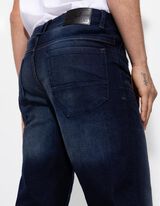 Farmernadr&aacute;g - sotetkek