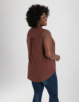 Bluzna majica - LENZING&trade; ECOVERO&trade; - temno rjava