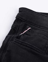 Short en jean - Revers cousus au bas des jambes - Noir
