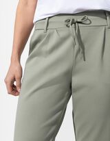 Nadr&aacute;g - Norm&aacute;l derek&uacute; - vilagos zold