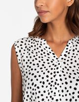Blouseshirt - Stippenmotief - wit