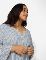 Bluse - Allover-Muster - t&uuml;rkis