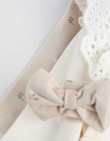 Set aus Langarmshirt und Leggings - Stickereien - weiß