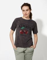 T-s&auml;rk - tr&uuml;kis - tumehall