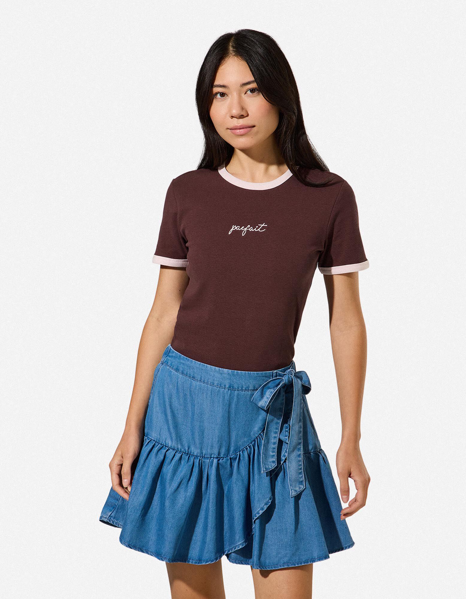 T-Shirt - Stickerei - Braun