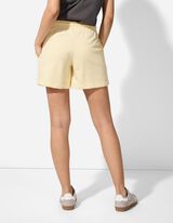 Kratke hlače - Vrvica - svetlo rumena
