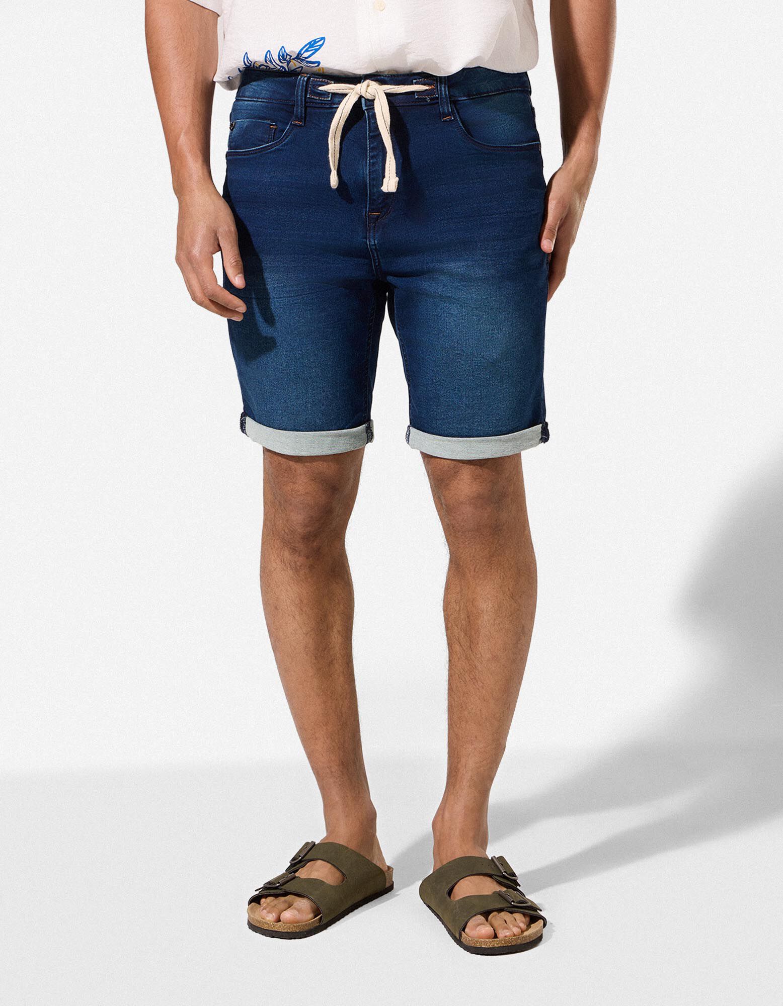 Short - D&eacute;tail nou&eacute; - bleu fonc&eacute;