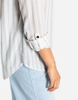 Palaidinė - Kišenė krūtinės srityje - sviesiai melynas