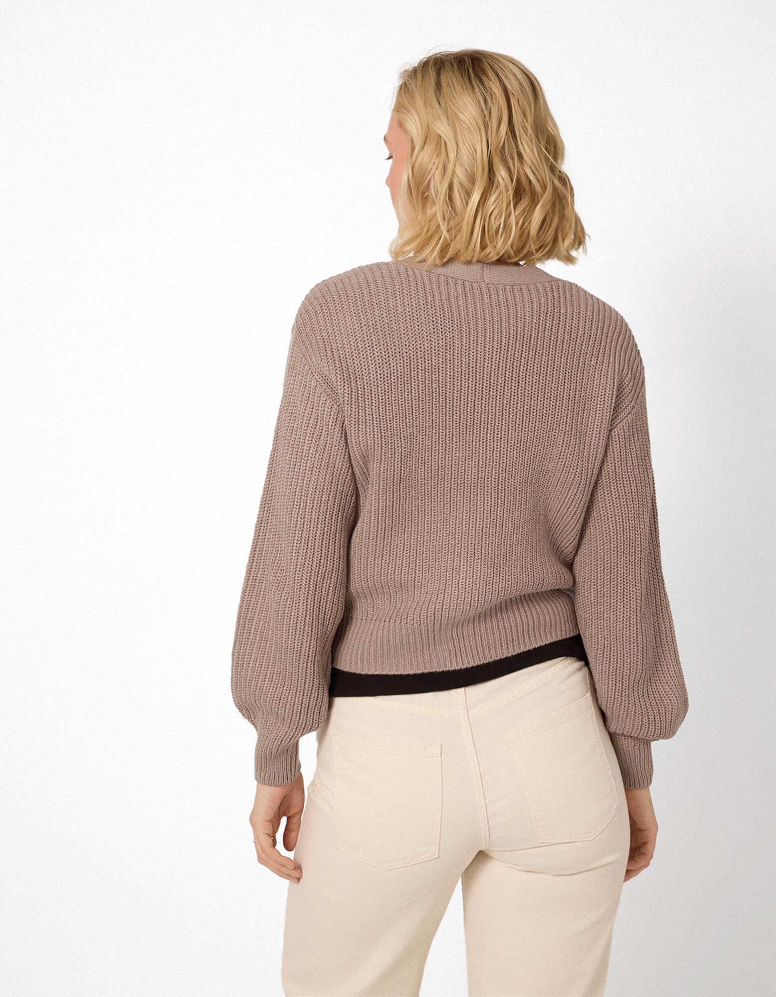 Strickjacke - Knopfleiste - Braun