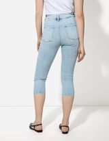 Kapri hlače - Visok pas - svetlo modra