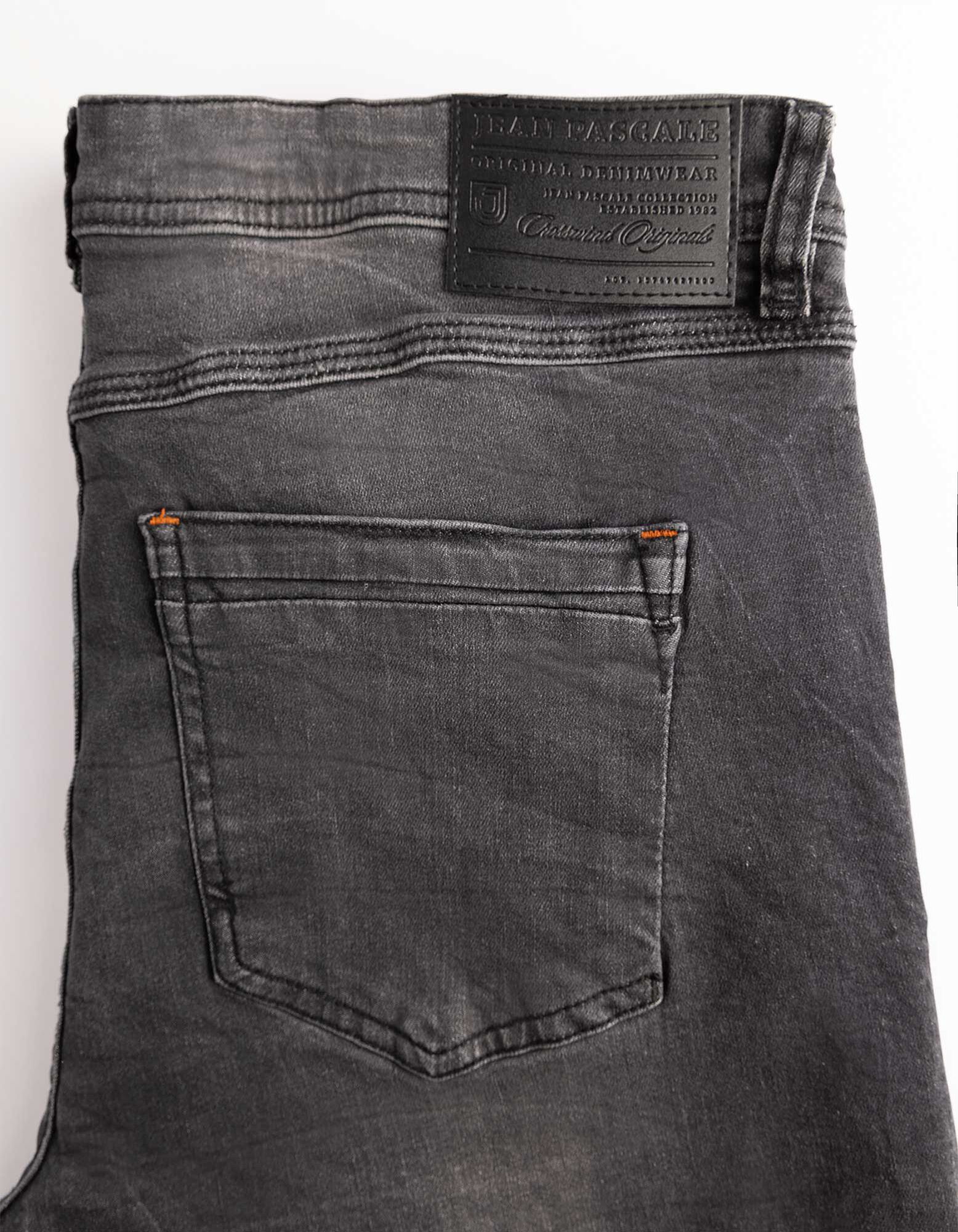 Jeans - Straight Fit - Schwarz