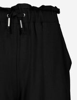 Kratke hlače - Viskozna me&scaron;anica - crna