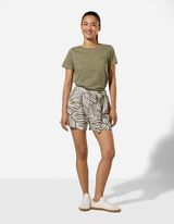 T-shirt - Borduursels - Lichtgroen