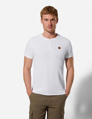 T-shirt - listwa z guzikami - bialy