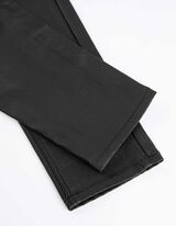 Traperice - Izgled kože - crna